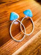 Load image into Gallery viewer, Turquoise teardrop hoops
